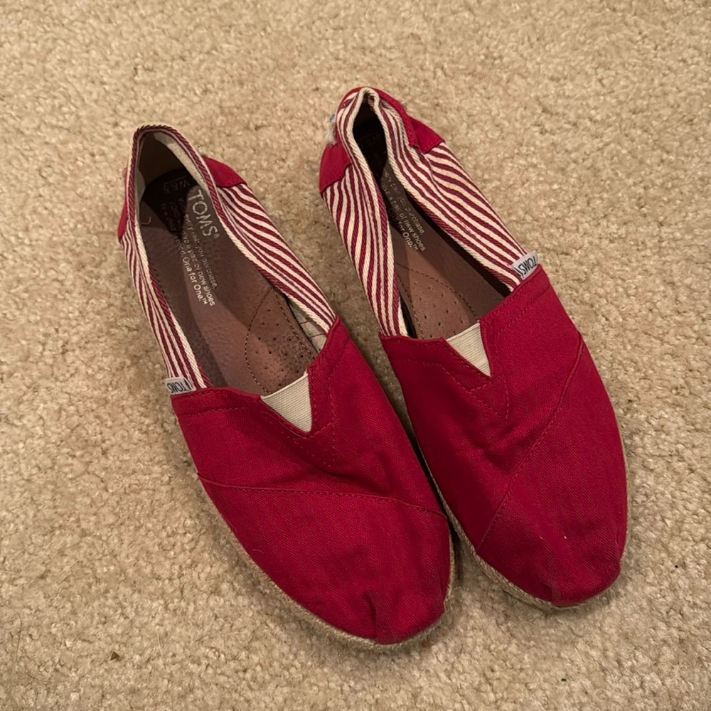 Tom’s Women’s Alpargata Red shoes - size 8.5